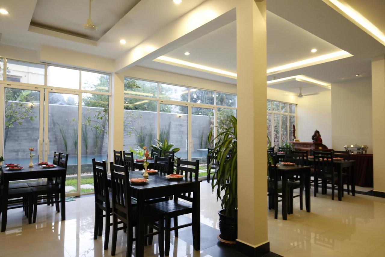 Holy Angkor Hotel سيام ريب المظهر الخارجي الصورة
