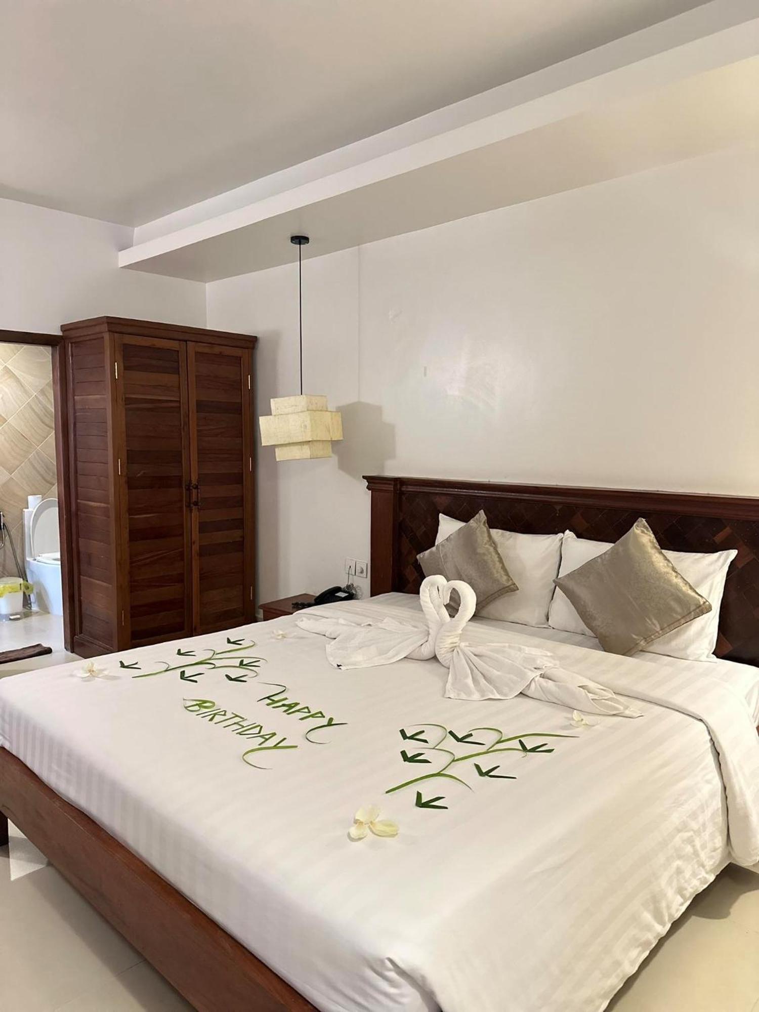 Holy Angkor Hotel سيام ريب المظهر الخارجي الصورة