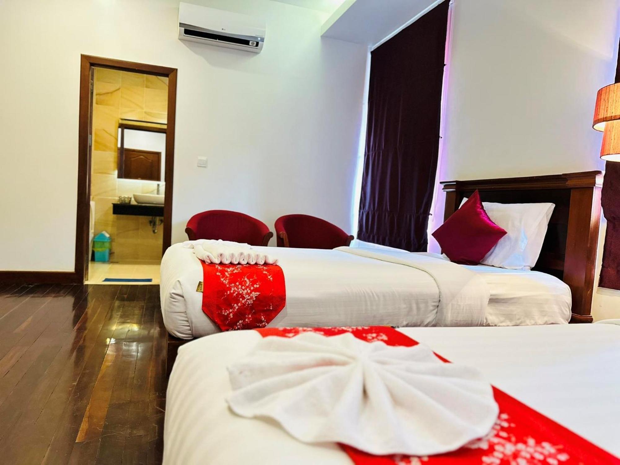 Holy Angkor Hotel سيام ريب المظهر الخارجي الصورة